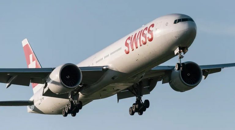 Landing permit withdrawn due to Corona?