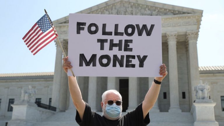 “Trump is not a king”