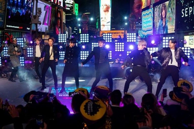 BTS breaks record with their new song Dynamite