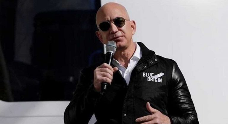 Amazon’s owner Jeff Bezos exceeds $ 200 billion in fortune