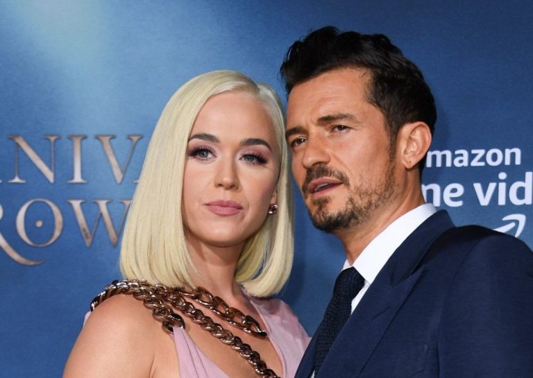Katy Perry: Aliens connect us to each other