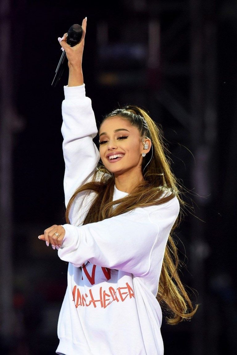 Ariana Grande is the first woman to reach 200 million followers on Instagram