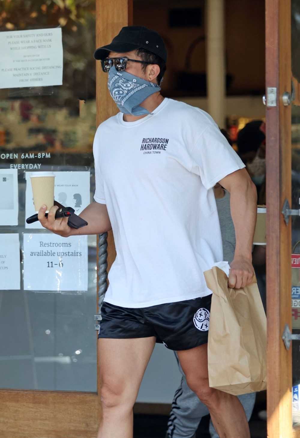 eZtZ22p32E-ZeVOSYSmXcQ