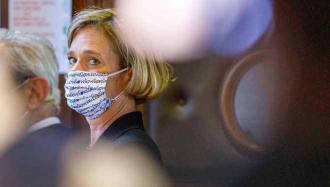 0jVonDNMg0mEC9K7CDirug