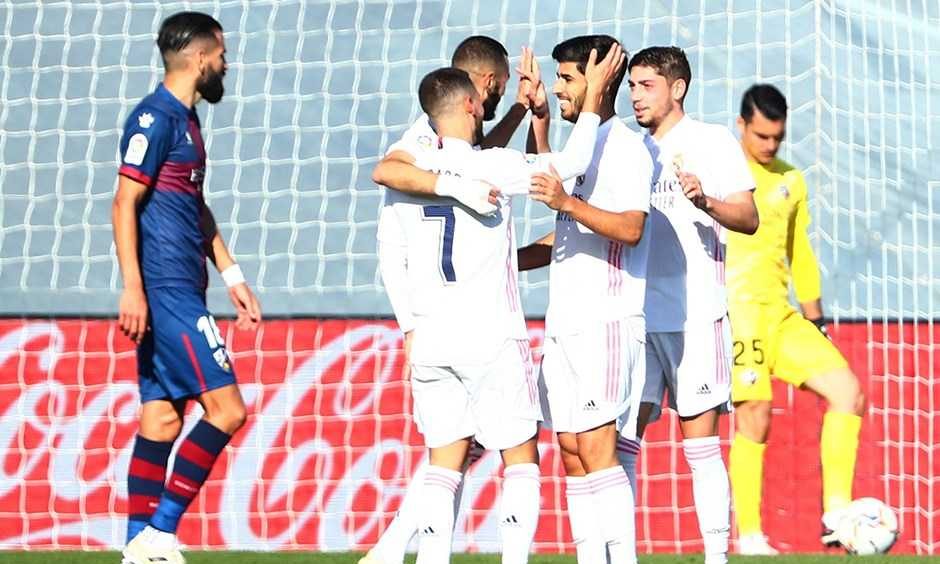 4ca8f7abd038446ca4a7c61c37b5aa88