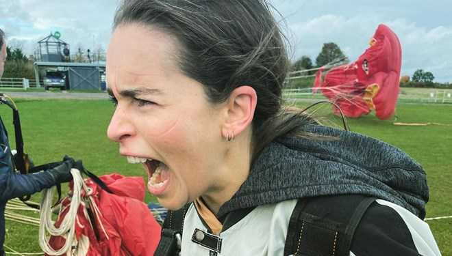 ccqqmejgGEWRK_54Ki79ug