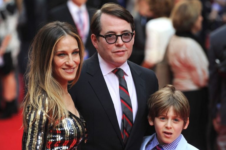 Sarah Jessica Parker votes with her son of first voting