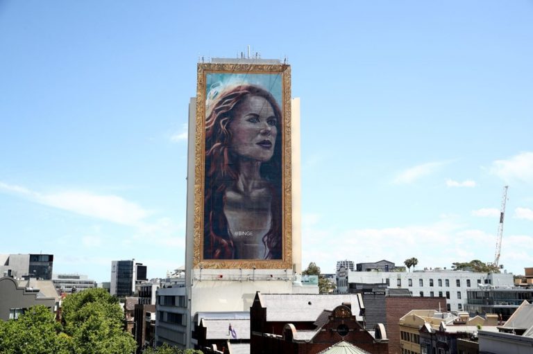 Nicole Kidman portrait painted on 18-story building in Sydney
