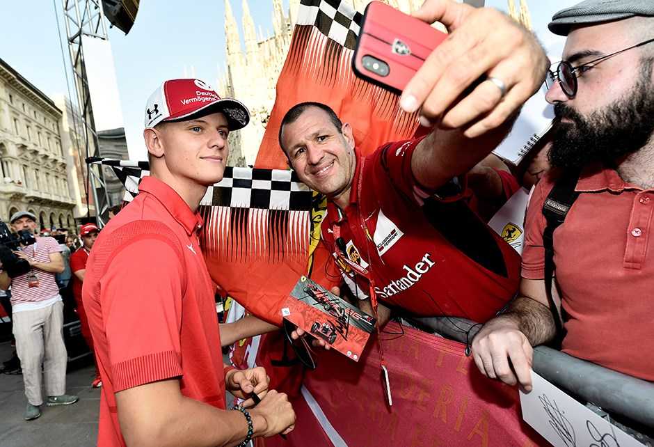 2f6ef02d56c64cb7b1af928d940c0a17