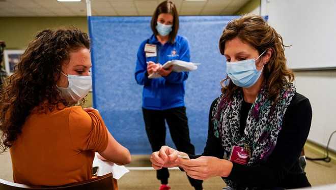 Pfizer and BioNTech’s vaccine receives final approval in the US