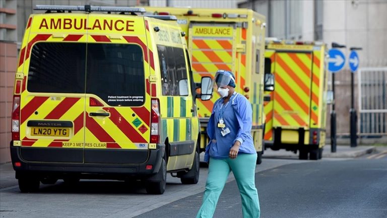 The number of people who died in the UK due to Covid-19 exceeded 100 thousand