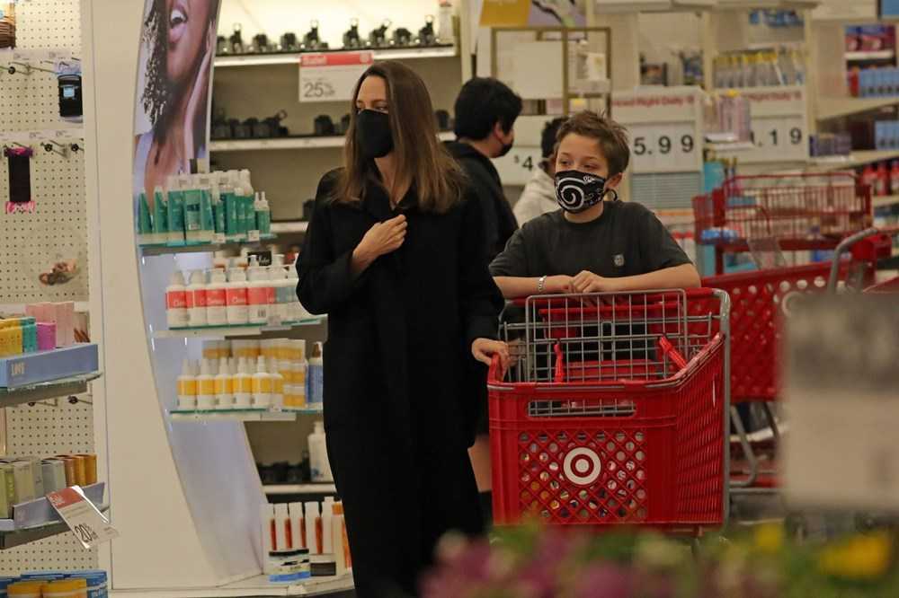 6zy1NtMkCEGUNEzdEgVCVw