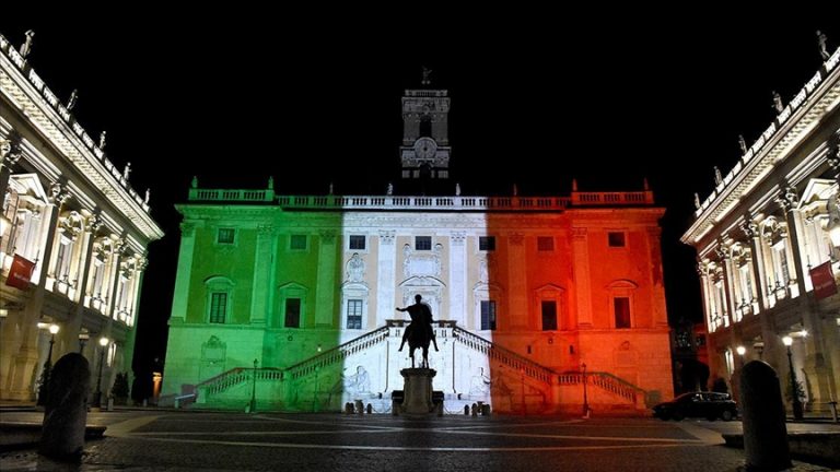 All eyes turned to January 19 in the government crisis in Italy