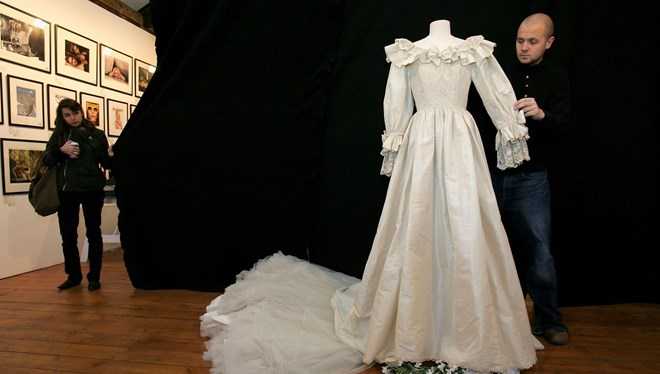Wedding dress designs of Princess Diana have been detained